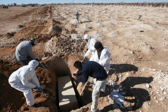 Μαζικοί τάφοι στη Συρία