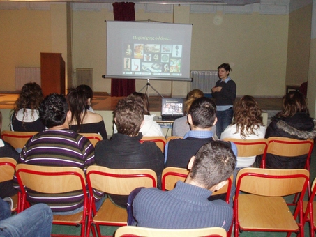 Κλείνουν τα σχολεία της ομογένειας