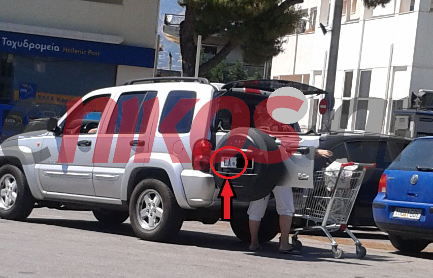 ΦΩΤΟ-Η αστυνομία πάει για ψώνια