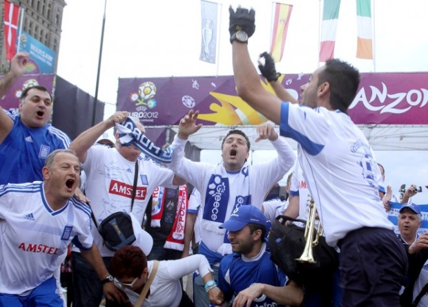 Παραμιλούν με τους Έλληνες…