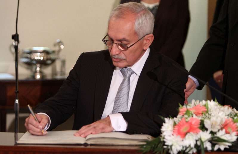 Τη Δευτέρα η Τρόικα στην Κύπρο