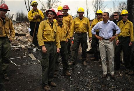 Ο Ομπάμα στα καμμένα