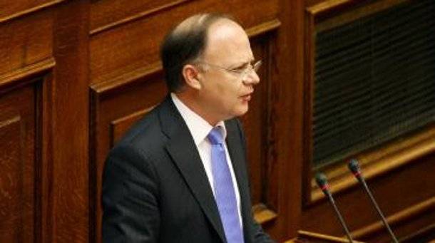 Για την αποχώρηση Αηδονόπουλου