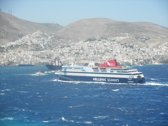 Νέα πρόσκρουση πλοίου