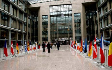 Σύγκρουση κορυφής