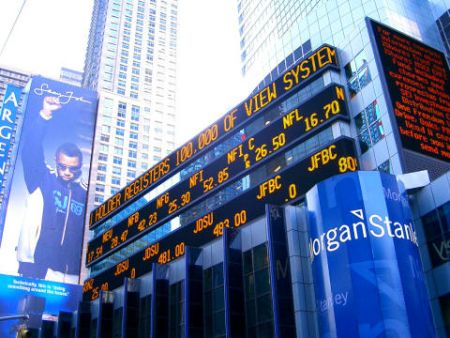 “Επίθεση” της Morgan Stanley