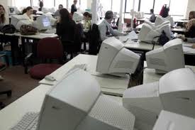 Στα… θρανία οι δημ. υπάλληλοι