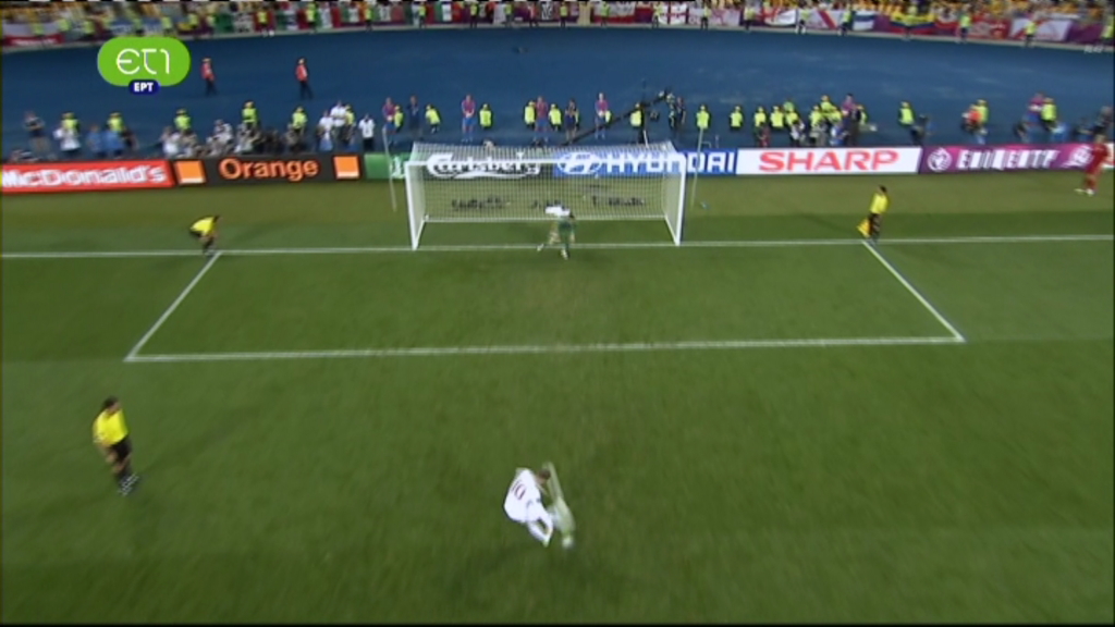 Πανάξια πρόκριση για τους Ατζούρι