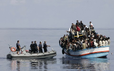 Διέσωσαν 123 μετανάστες