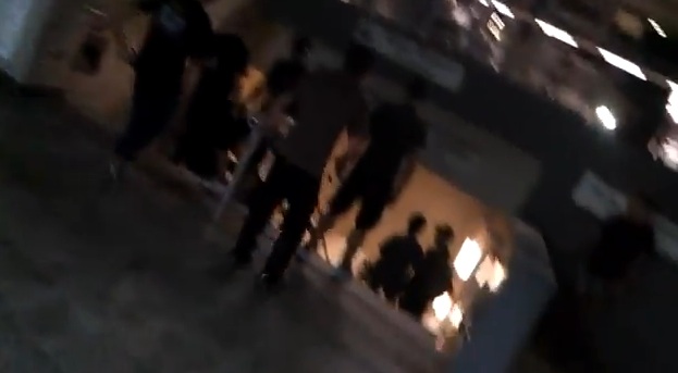 Ρατσιστική επίθεση σε βίντεο!