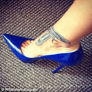 Σε ποιαν ανήκει το τατουάζ;