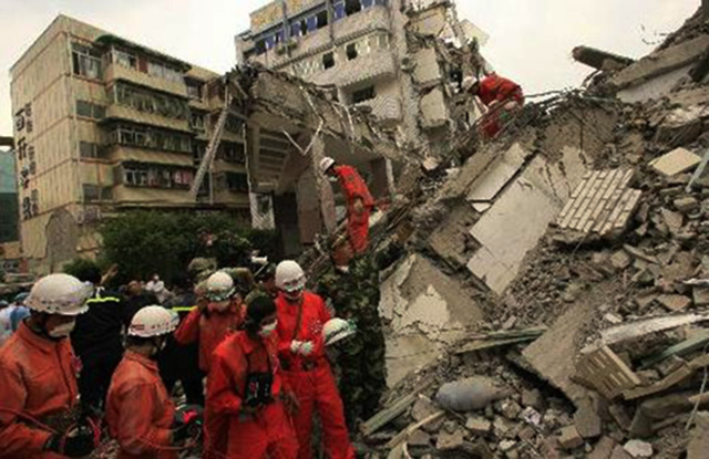17 τραυματίες από το σεισμό