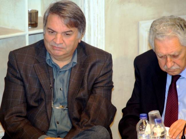 «Έχει μπει το νερό στο αυλάκι»