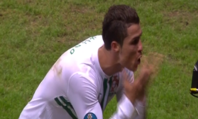 Live: Τσεχία-Πορτογαλία 0-1 (79′)