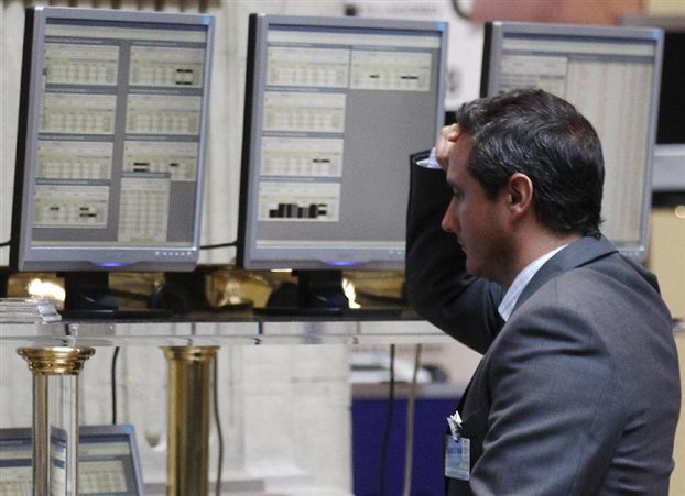 “Στο κόκκινο” ο δανεισμός