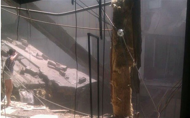 Αναζητούν επιζώντες στα ερείπια