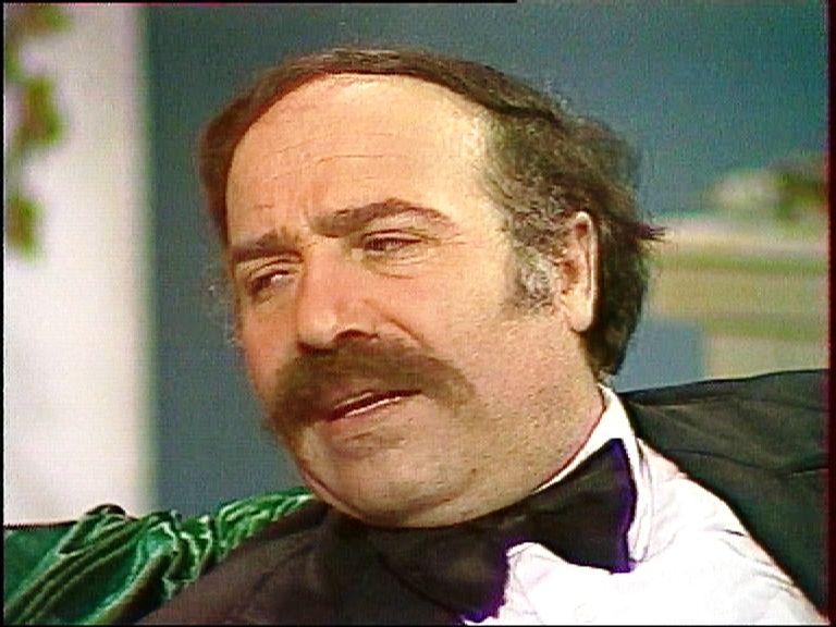 Αφιέρωμα στον Θ. Καρακατσάνη