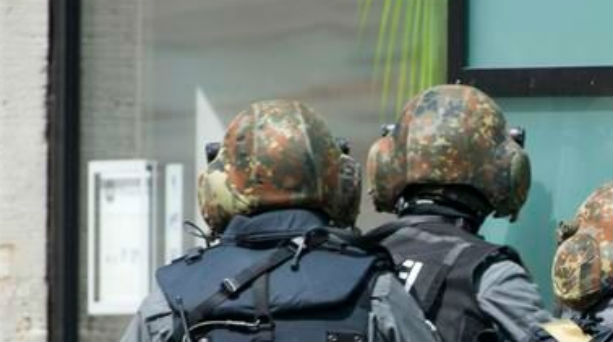 Bild: “νεκρός στην ομηρία”