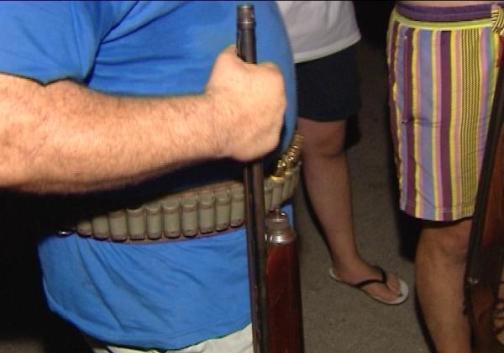 Επιτέθηκαν σε υποψήφιο της Χ.Α.