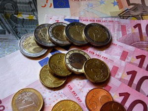 Άρπαξαν «μαγεμένα» χρήματα