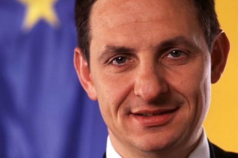 Ο Χατζημαρκάκης για τον Κάμερον