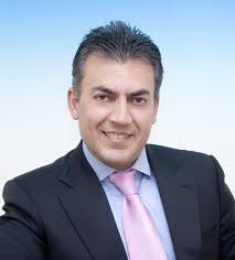 Βρούτσης για κατώτατο μισθό