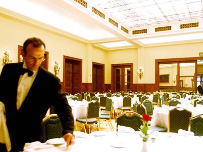 Μείον 15% οι ξενοδοχοϋπάλληλοι