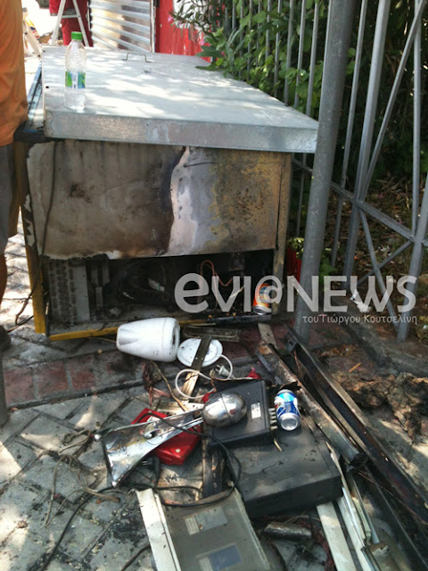 Περίπτερο στις φλόγες