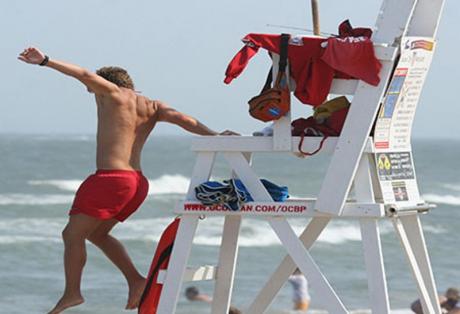 Απολύθηκε γιατί …έσωζε ζωές