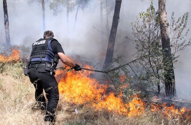 Ορατή από το διάστημα η φωτιά
