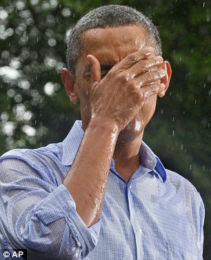 Έγινε μούσκεμα ο Ομπάμα