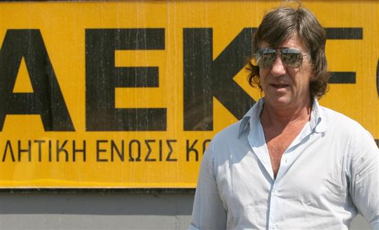 Επιστολές Μαύρου σε ΑΕΚτζήδες