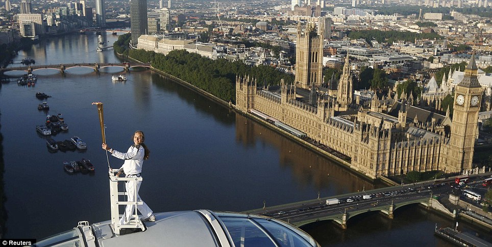 Η φλόγα στην κορυφή του Λονδίνου
