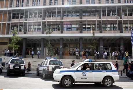 Ελεύθεροι άλλοι 7 αντιεξουσιαστές