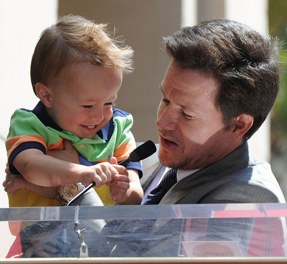 Τρίχρονος βγάζει νοκ άουτ τον Dwayne