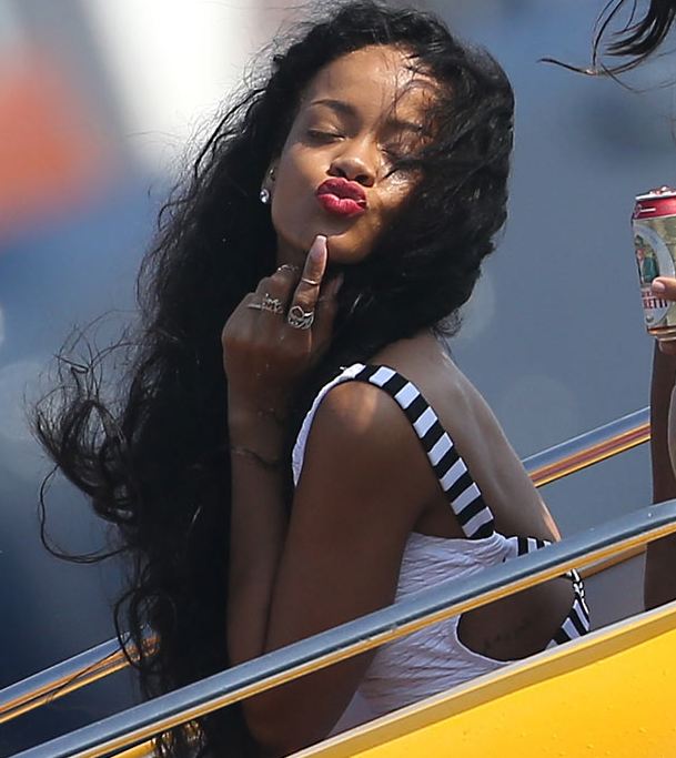 Φάτε μάτια Rihanna