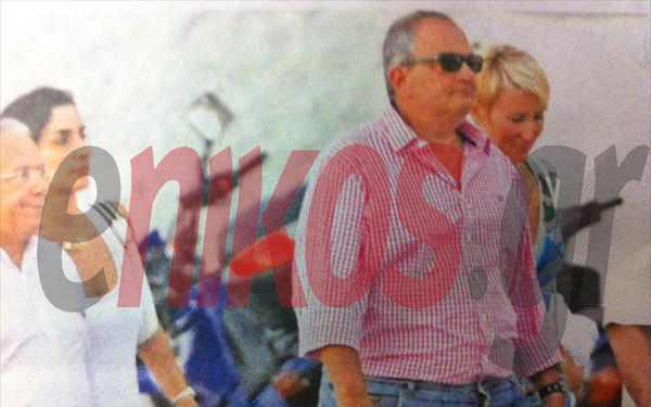 Ο Καραμανλής στη Μύκονο