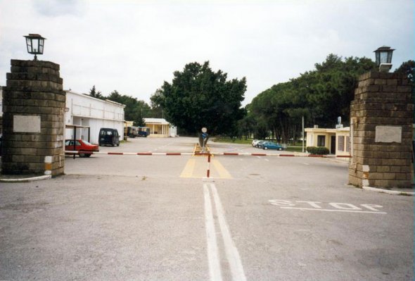 Συνέλαβαν Γερμανό σε στρατόπεδο