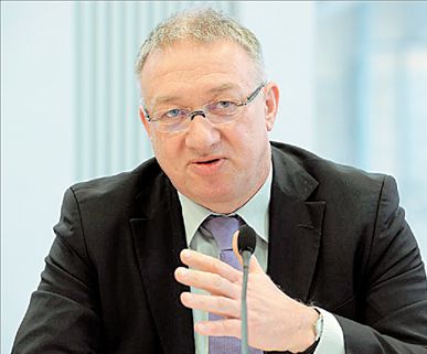 “Οι Έλληνες είστε πιο μπροστά”