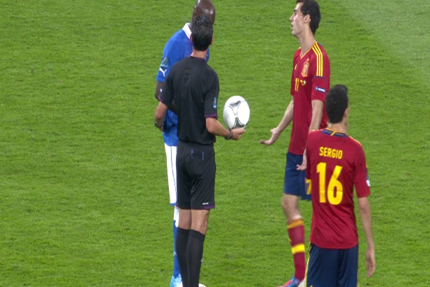 Live: Ισπανία-Ιταλία 2-0 (60′)