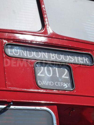 Το λεωφορείο που κάνει push ups