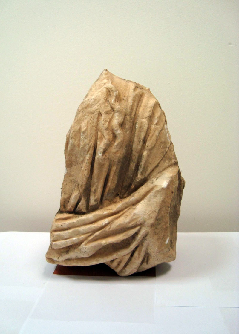 Αρχαίο γλυπτό σε σπίτι ληστή