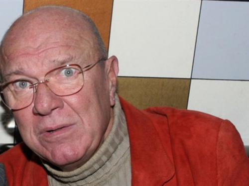 “Έφυγε” ο Γιώργος Μούτσιος