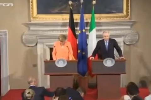 “Αγαπημένοι” μπροστά στις κάμερες