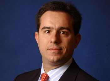 Μηταράκης: Τέλος το χαράτσι