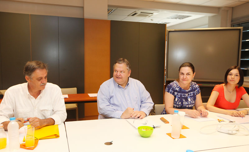 Σήμανε συναγερμό ο Βενιζέλος