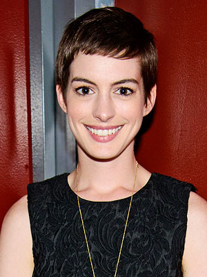 Απαρηγόρητη η Anne Hathaway