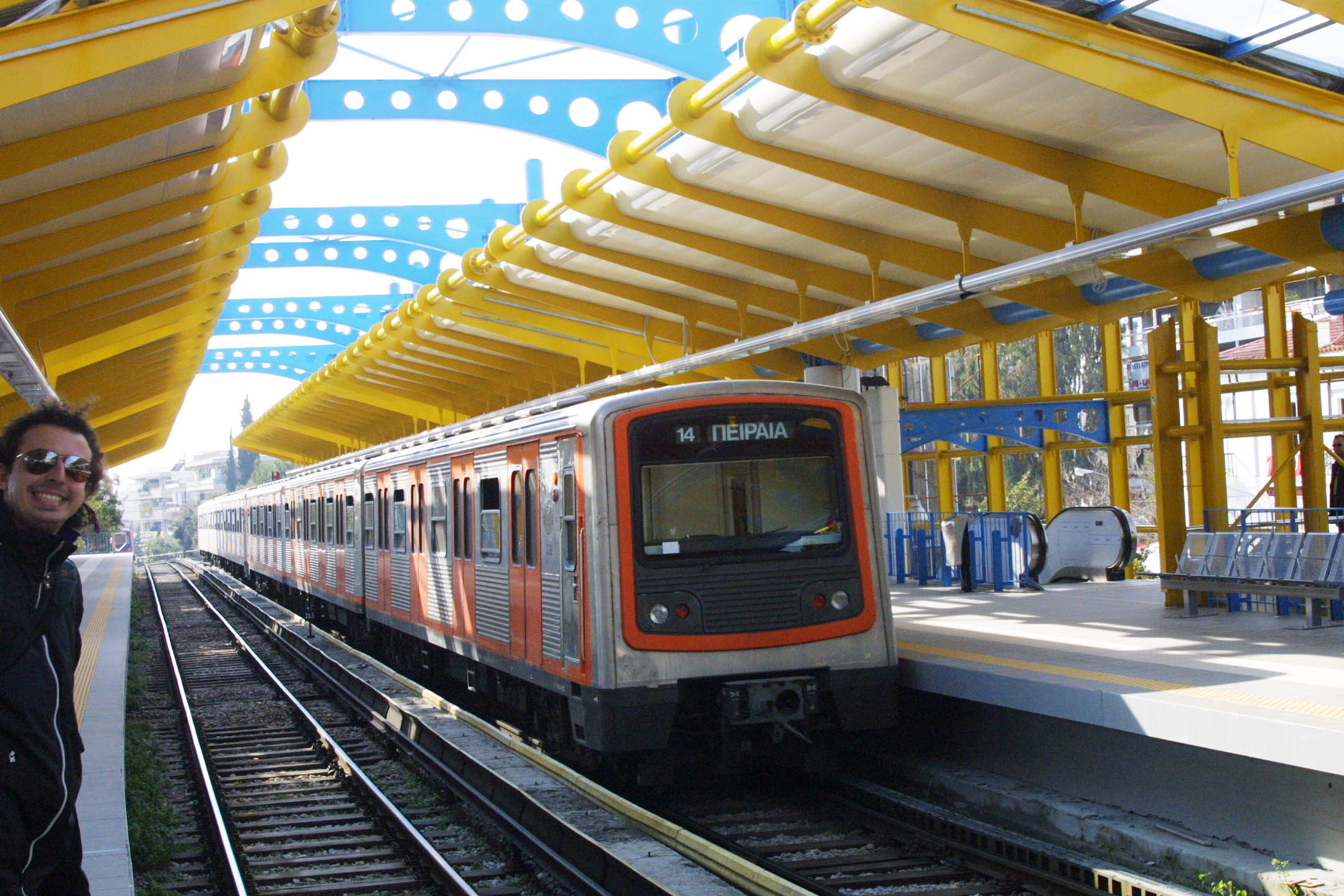 Στο σκοτάδι δεκάδες απόπειρες