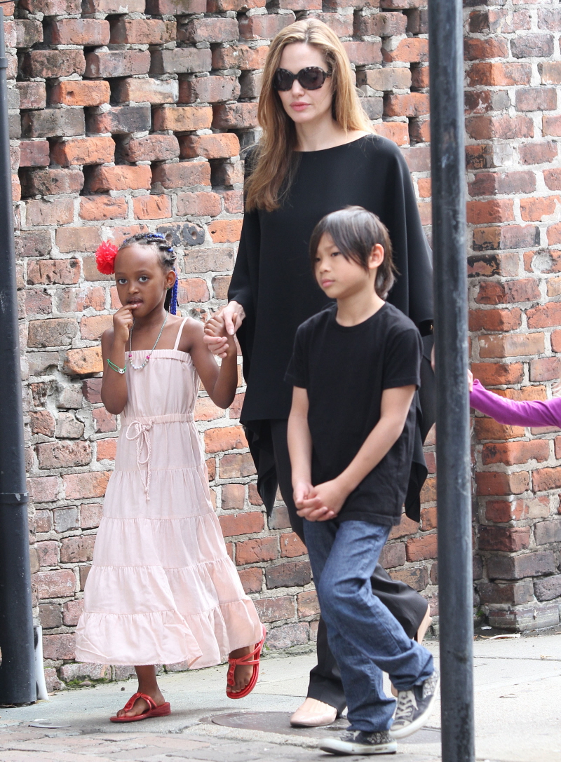 Τι απαγορεύει η Jolie;