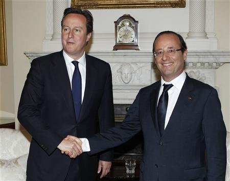 Τι δήλωσαν Κάμερον-Ολάντ